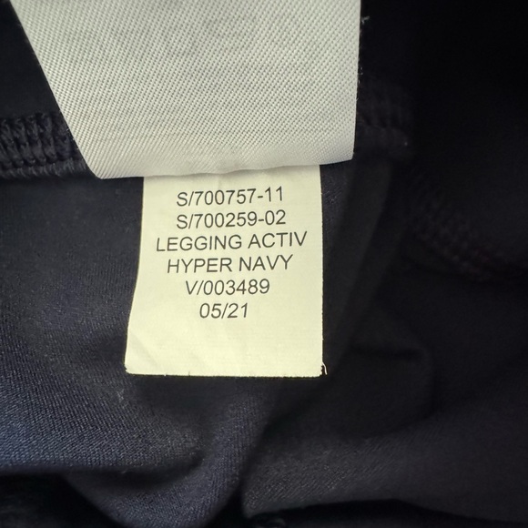 Banana Republic High Rise 7/8 Leggings - Picture 7 of 8